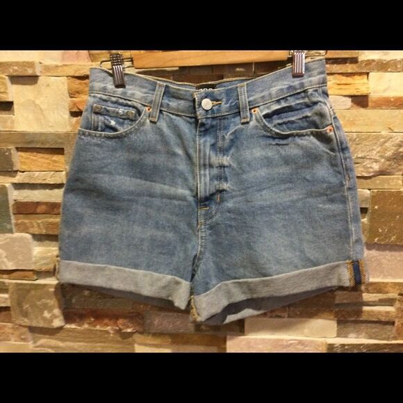 URBAN OUTFITTERS MOM High rise shorts - Picture 1 of 6